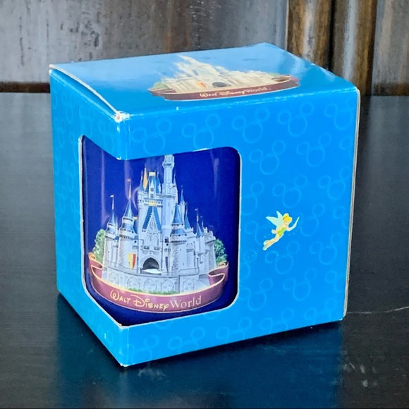 Vintage Walt Disney World Magic Kingdom 3D Embossed Mug - Picture 8 of 15